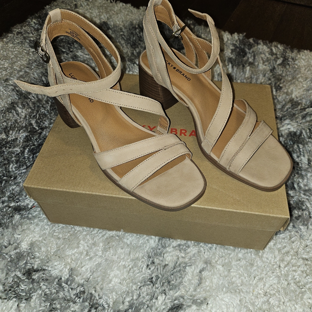 Lucky Brand Tan Sandals with Ankle Strap and Flat Sole
